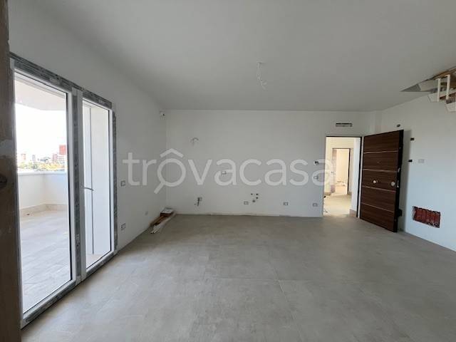 appartamento in vendita a Roma in zona Romanina