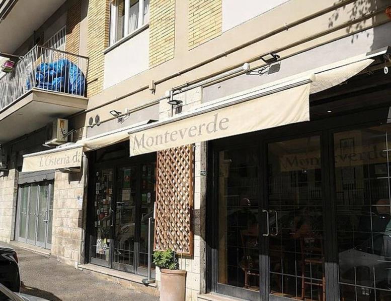negozio in vendita a Roma in zona Gianicolense