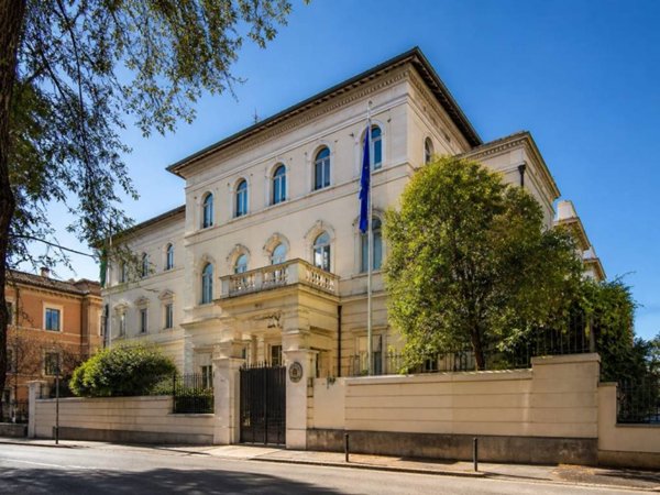 intera palazzina in vendita a Roma in zona Flaminio