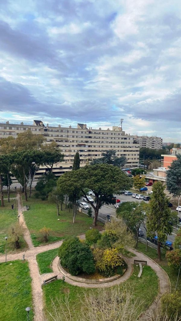 appartamento in vendita a Roma in zona Spinaceto