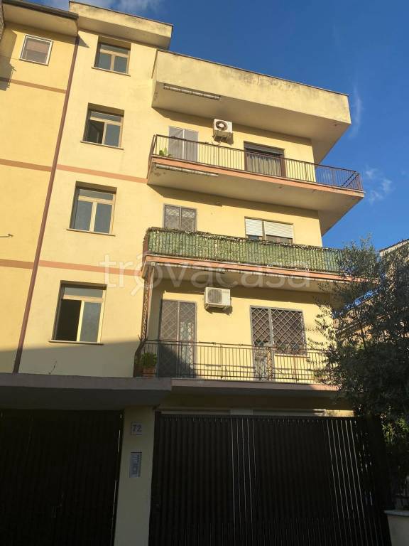 appartamento in vendita a Roma in zona Labaro