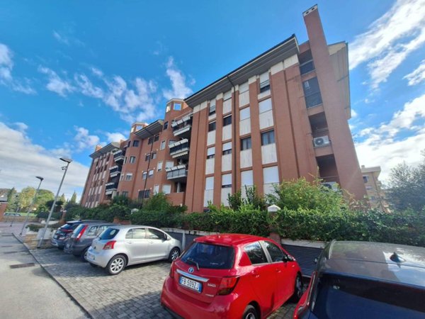 appartamento in vendita a Roma in zona Sette Bagni