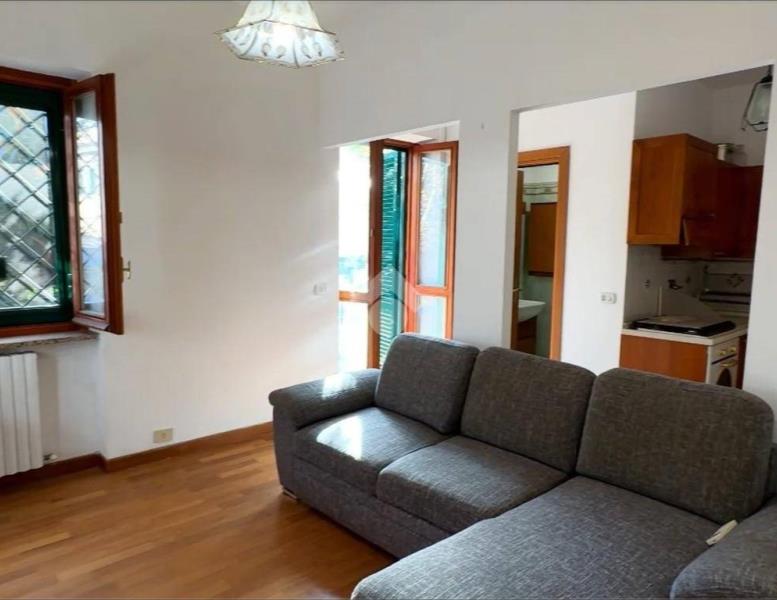 appartamento in vendita a Roma in zona Acilia