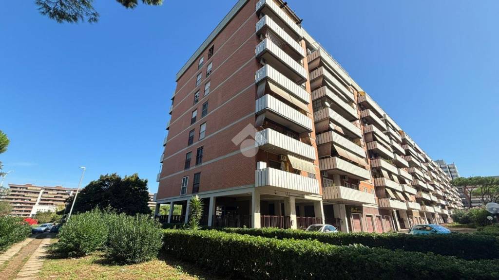 appartamento in vendita a Roma in zona Cinecittà