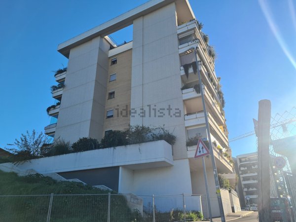 appartamento in vendita a Roma in zona Aurelio