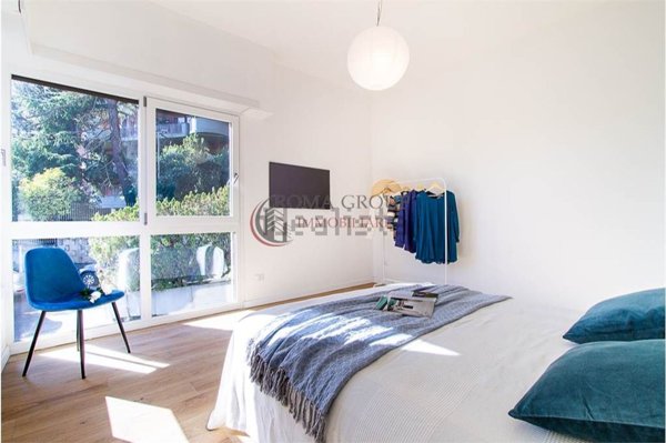 appartamento in vendita a Roma in zona Tomba di Nerone