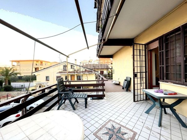 appartamento in vendita a Roma in zona Casal Morena