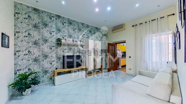 appartamento in vendita a Roma in zona Prenestino-Labicano