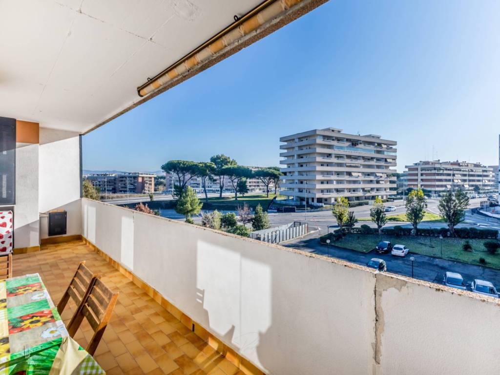 appartamento in vendita a Roma in zona Prenestino-Centocelle