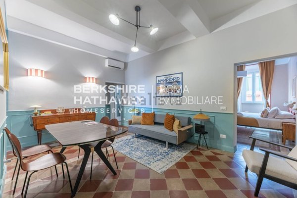 appartamento in vendita a Roma in zona Trastevere