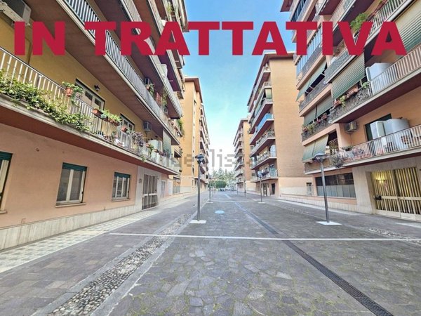 appartamento in vendita a Roma in zona Don Bosco