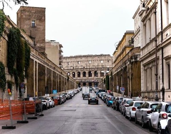 appartamento in vendita a Roma in zona Celio