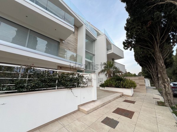 appartamento in vendita a Roma in zona Infernetto