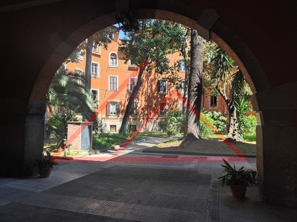 appartamento in vendita a Roma in zona Ostiense