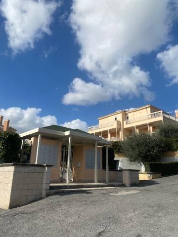 appartamento in vendita a Roma in zona Ponte Mammolo