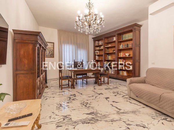 appartamento in vendita a Roma in zona Gianicolense