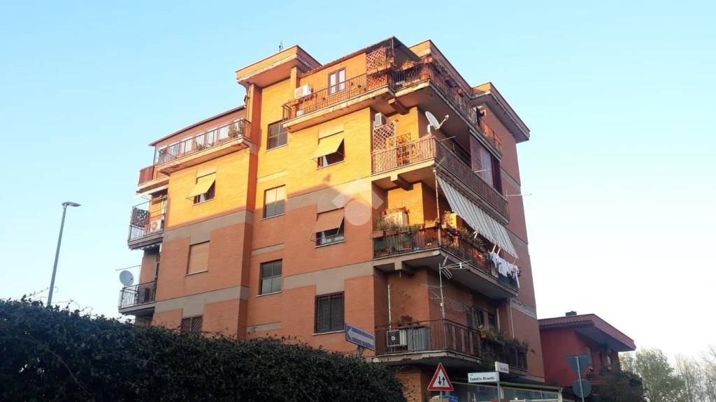 appartamento in vendita a Roma in zona Tor Vergata/Torrenova