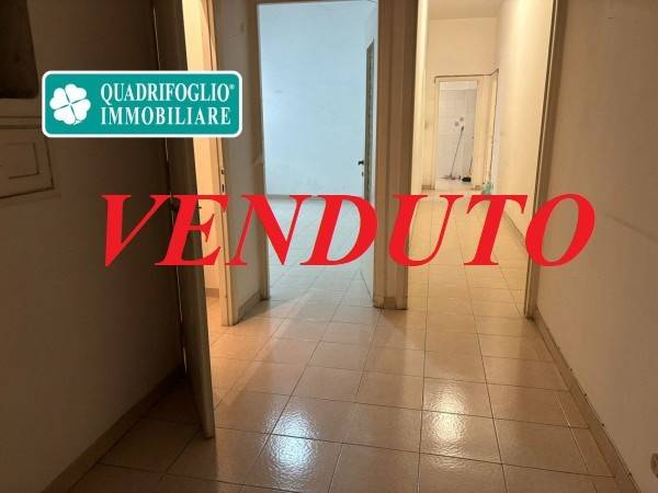 appartamento in vendita a Roma in zona Cinecittà