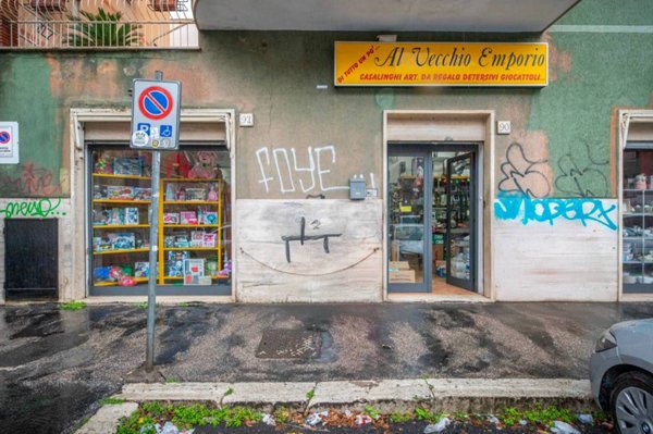 negozio in vendita a Roma in zona Prenestino-Centocelle