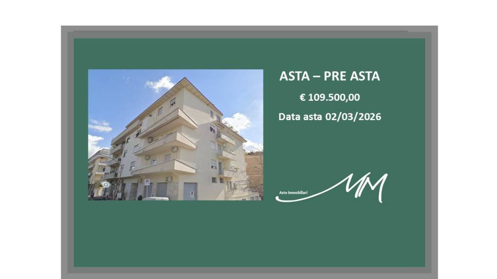 appartamento in vendita a Roma in zona Ardeatino