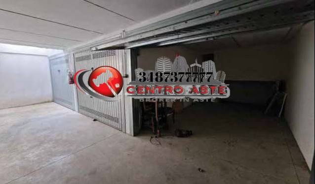 casa indipendente in vendita a Roma in zona Infernetto