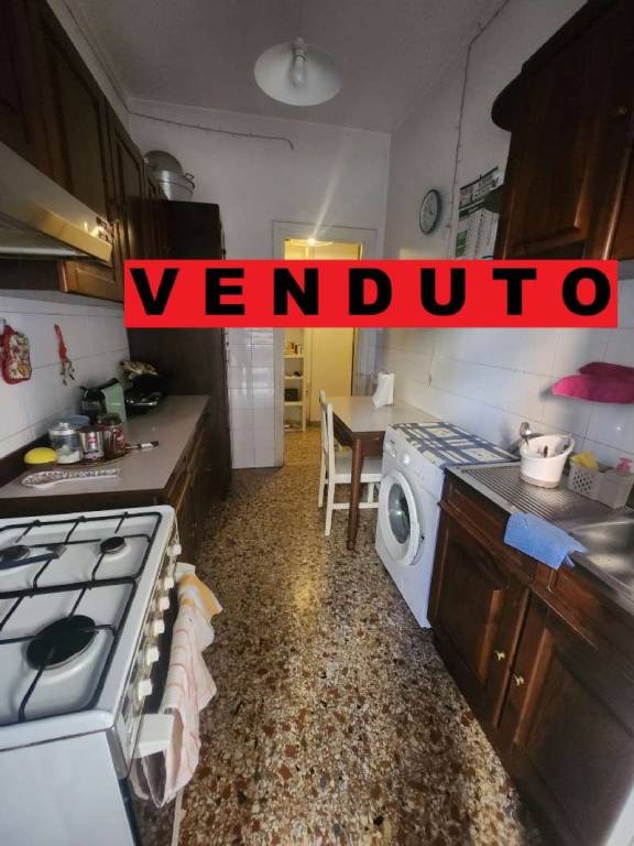 appartamento in vendita a Roma in zona Prenestino-Labicano
