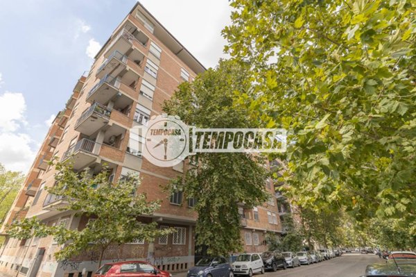 appartamento in vendita a Roma in zona Ostiense