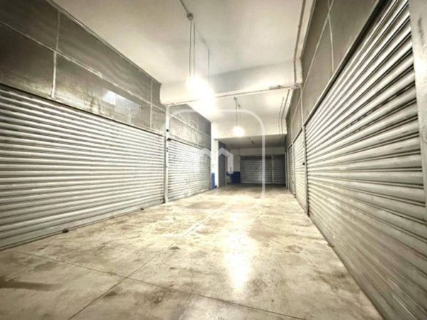 negozio in vendita a Roma in zona Gianicolense