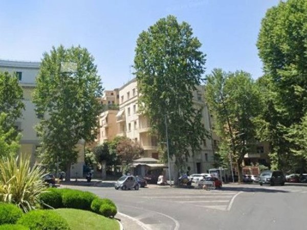 intera palazzina in vendita a Roma in zona Parioli