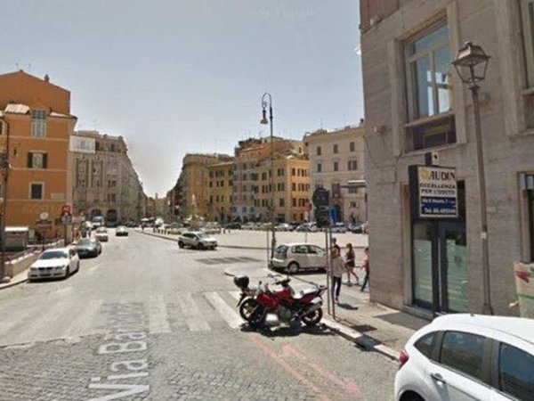 intera palazzina in vendita a Roma