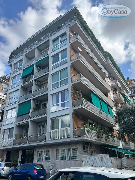 appartamento in vendita a Roma in zona Ardeatino