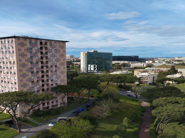 appartamento in vendita a Roma in zona EUR