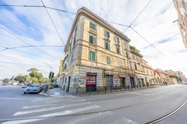 negozio in vendita a Roma in zona Tiburtino