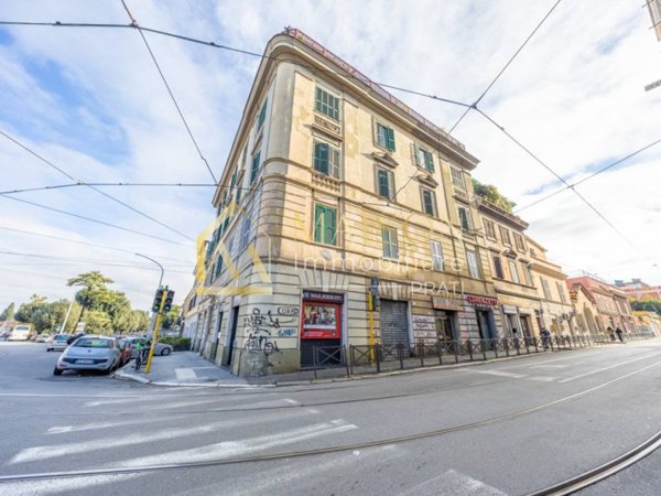 negozio in vendita a Roma in zona Tiburtino