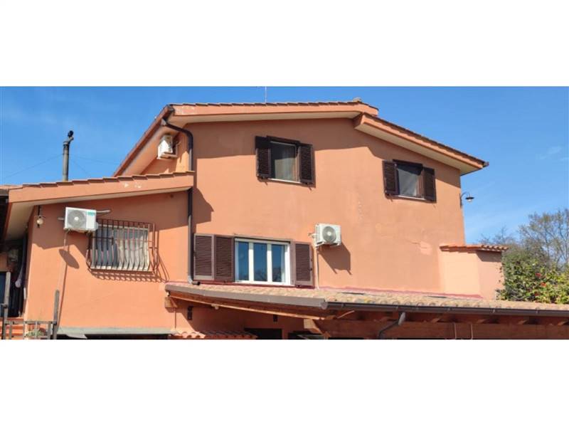 villa in vendita a Roma in zona Monte Sacro/Talenti