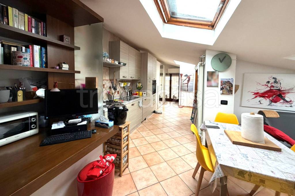 appartamento in vendita a Roma in zona Casalotti