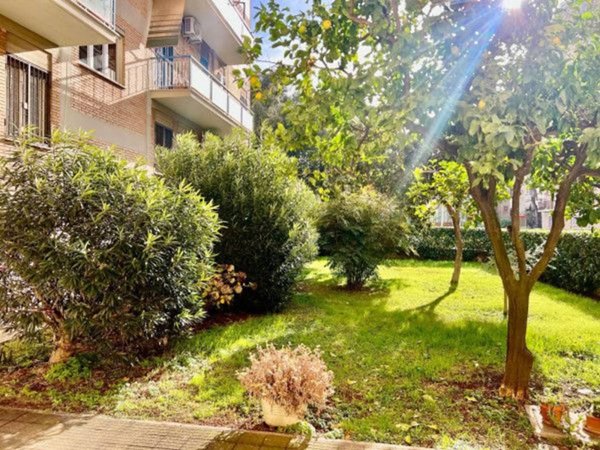 appartamento in vendita a Roma in zona Don Bosco