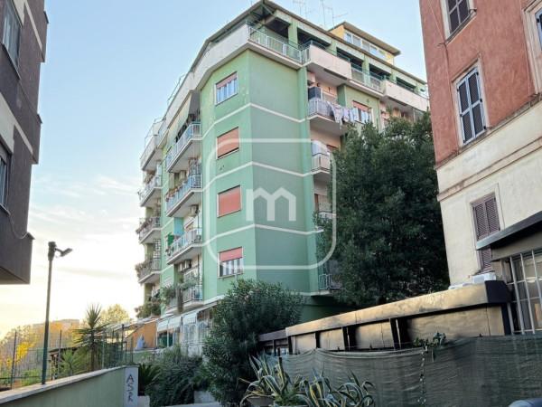 appartamento in vendita a Roma in zona Gianicolense