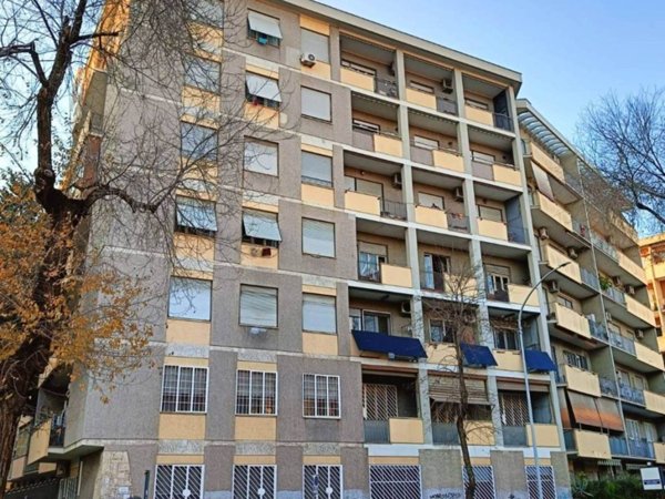 appartamento in vendita a Roma in zona Cinecittà