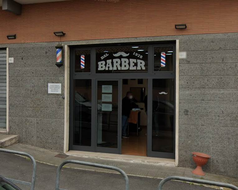 negozio in vendita a Roma in zona Tor Sapienza