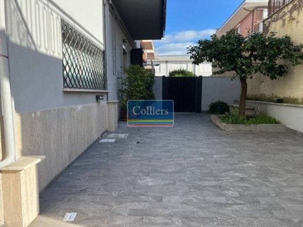 appartamento in vendita a Roma in zona Dragona/Bagnoletto