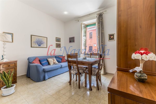 appartamento in vendita a Roma in zona Trastevere