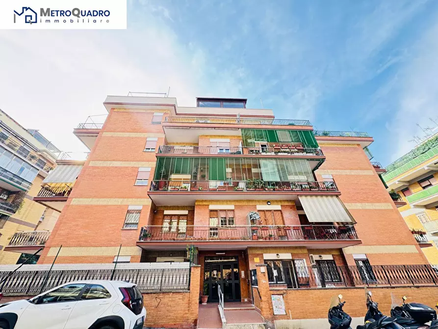 appartamento in vendita a Roma in zona Corviale