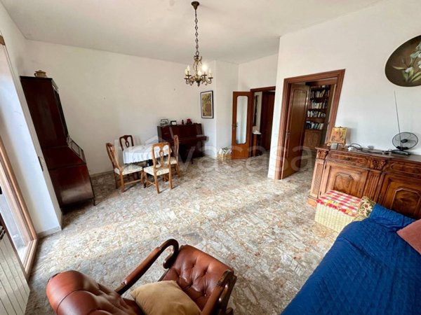 appartamento in vendita a Roma in zona Corviale