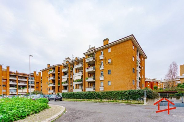 appartamento in vendita a Roma in zona Selva Candida