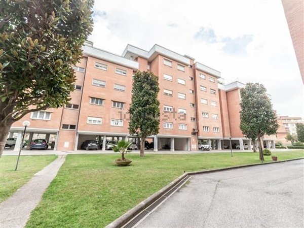 appartamento in vendita a Roma in zona Ostia