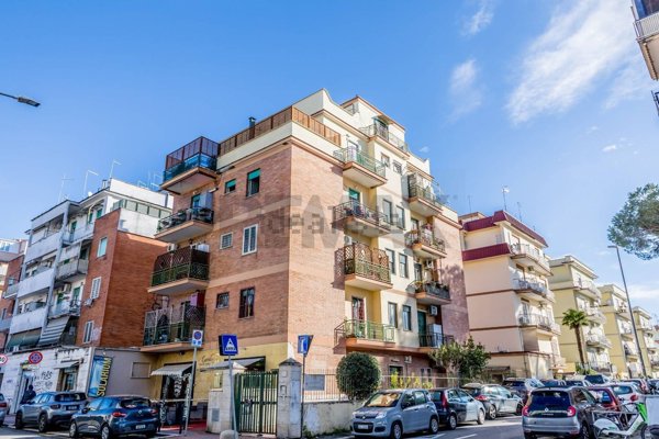 appartamento in vendita a Roma in zona Primavalle