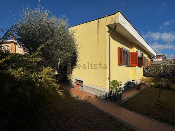 casa indipendente in vendita a Roma in zona Aurelio