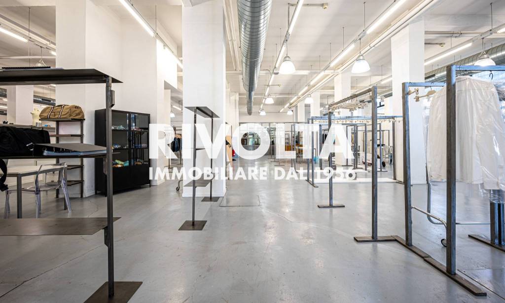 negozio in vendita a Roma in zona Aurelio