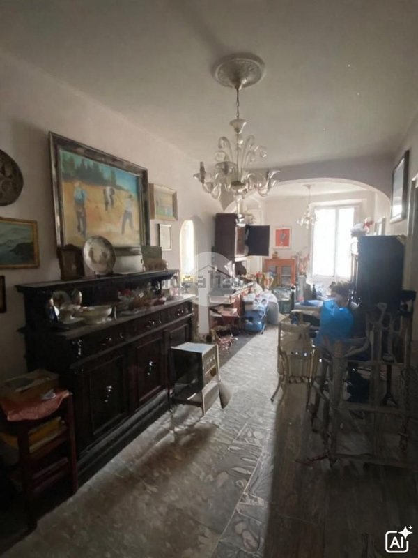 appartamento in vendita a Roma in zona Esquilino